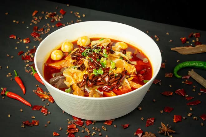 Mao Xue Wang (Sichuan Spicy Offal Pot) / 毛血旺